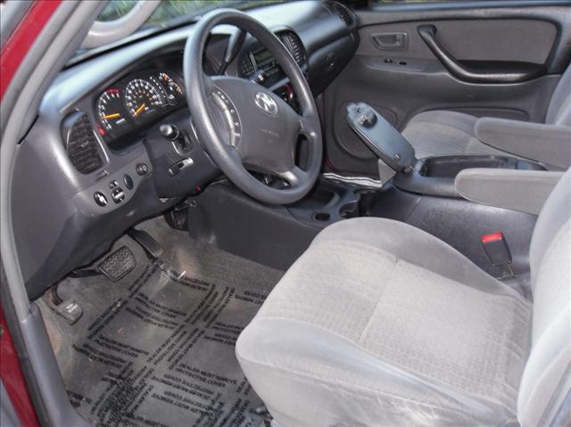 Toyota Tundra 2004 photo 5