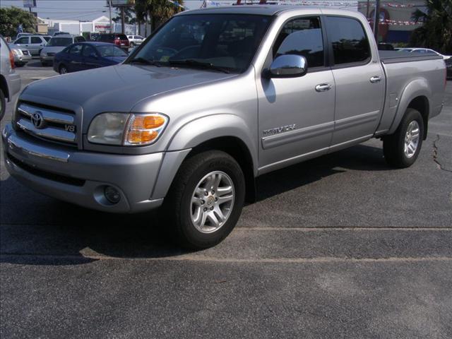 Toyota Tundra 2004 photo 1