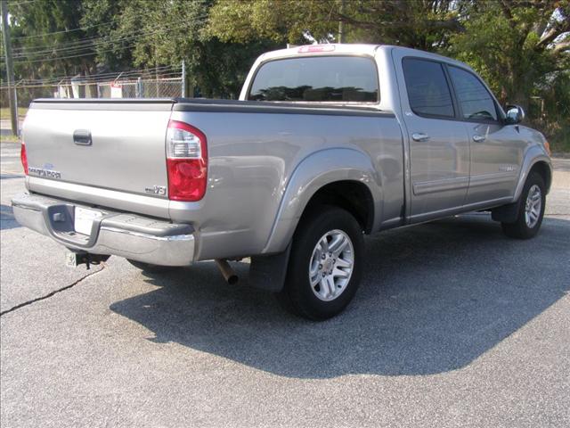 Toyota Tundra 2004 photo 3