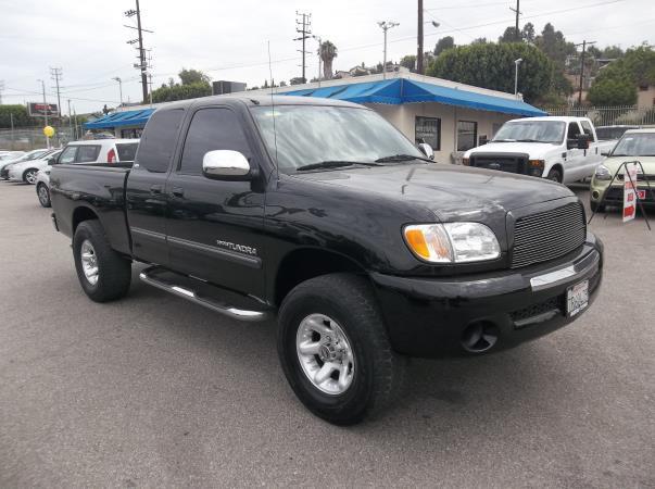 Toyota Tundra 2004 photo 2