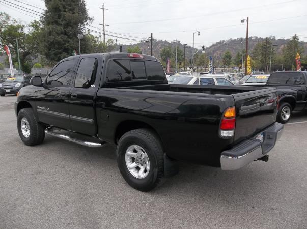 Toyota Tundra 2004 photo 3