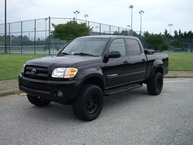 Toyota Tundra 2004 photo 3