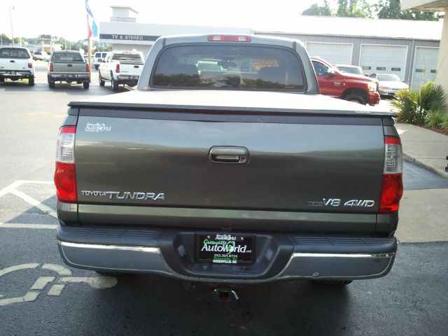 Toyota Tundra 2005 photo 2