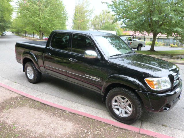 Toyota Tundra 2005 photo 2