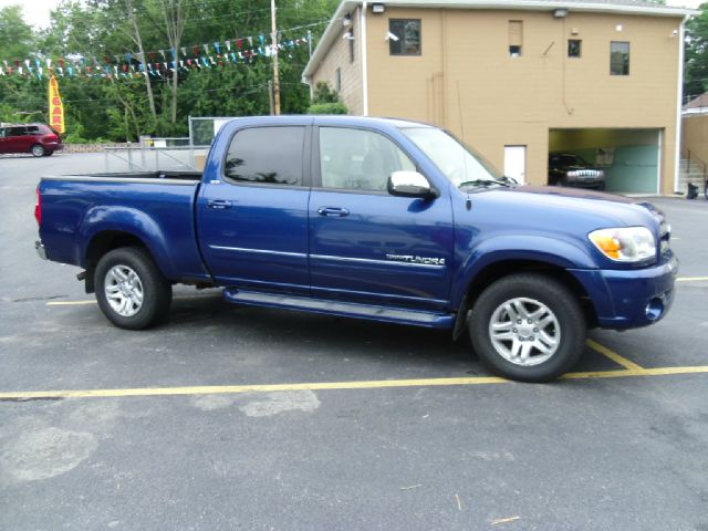 Toyota Tundra 2005 photo 2