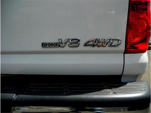 Toyota Tundra 2005 photo 8