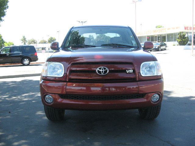 Toyota Tundra Limited 4x4 (marshalltown) Pickup Truck