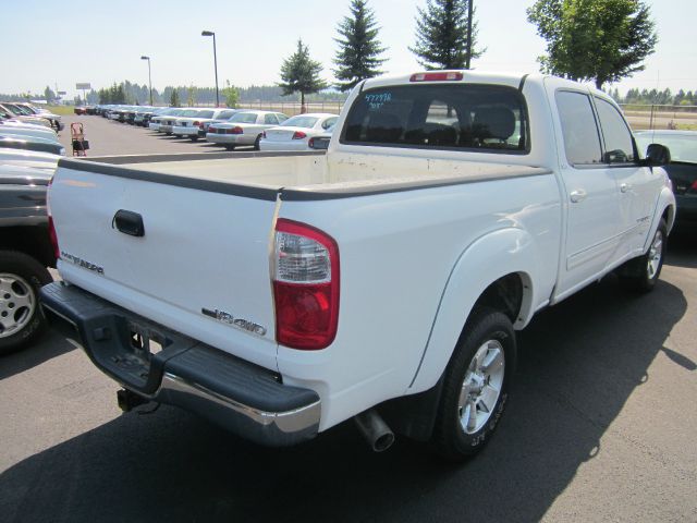 Toyota Tundra 2005 photo 2