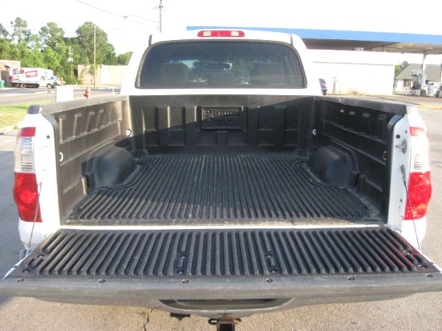 Toyota Tundra 4dr Sdn Fleet Standard Pickup Truck