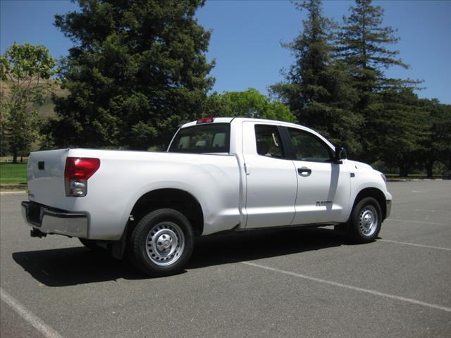 Toyota Tundra 2008 photo 2