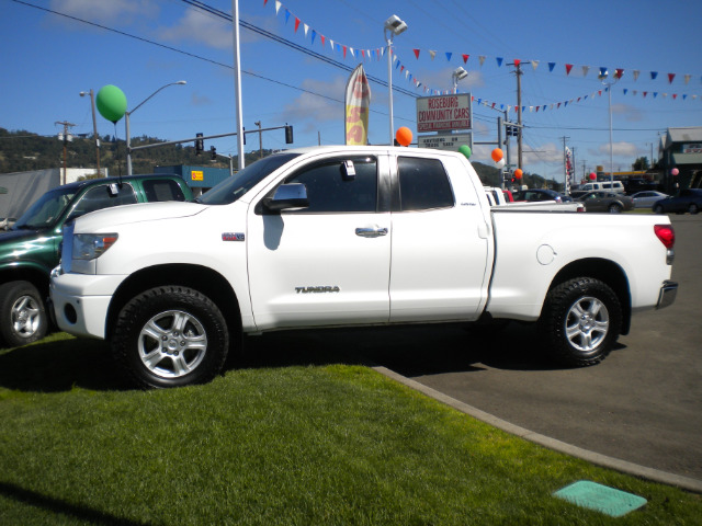 Toyota Tundra 2008 photo 1