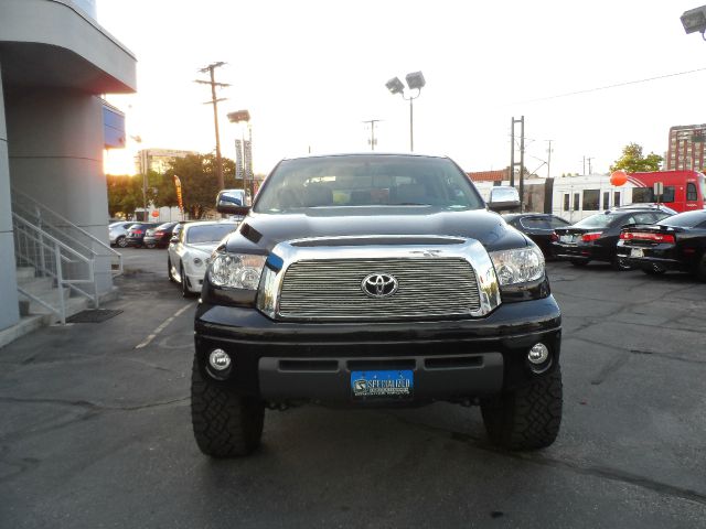 Toyota Tundra Cold AC Pickup Truck