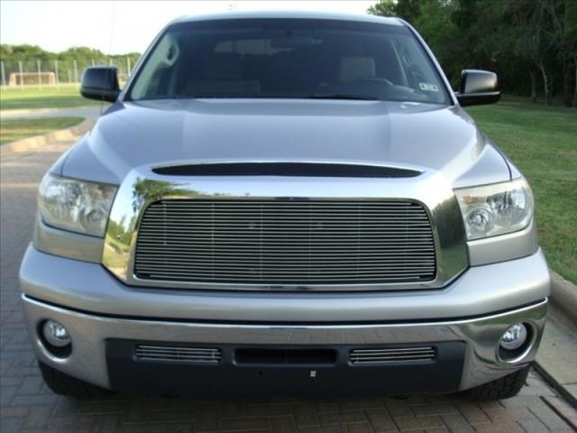 Toyota Tundra LT Pickup 4D 8 Ft Pickup Truck