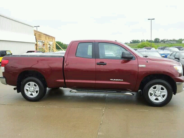 Toyota Tundra 2010 photo 13