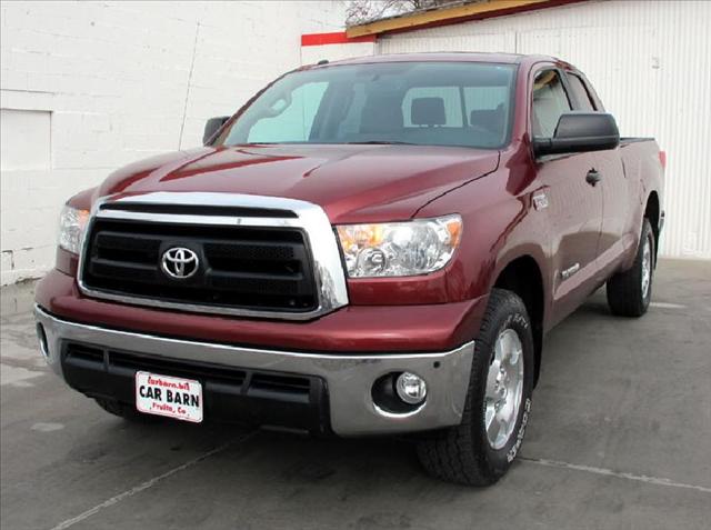 Toyota Tundra Club Cab 139 WB HD Pickup