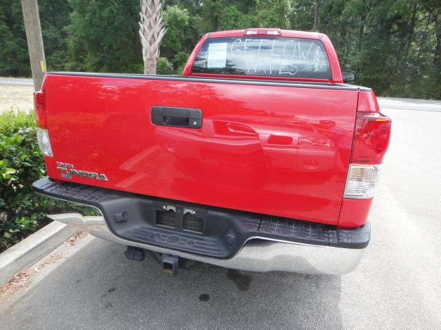 Toyota Tundra 2010 photo 7