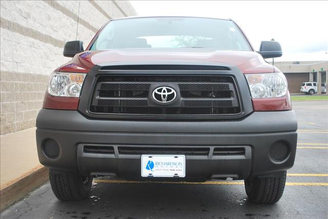 Toyota Tundra 2010 photo 4