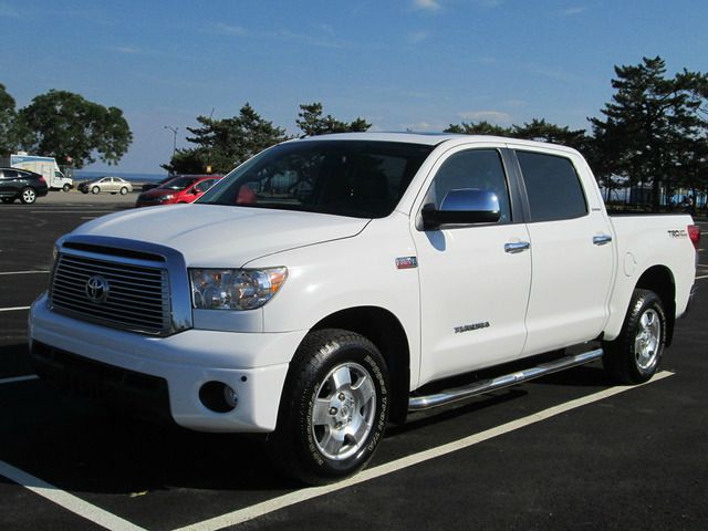 Toyota Tundra 2010 photo 3