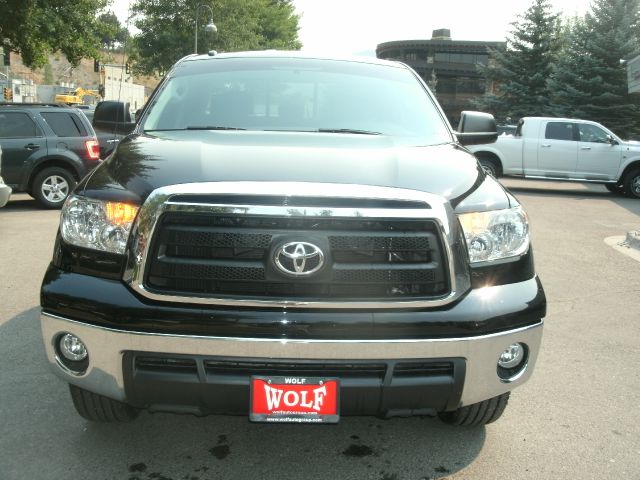 Toyota Tundra 2010 photo 3