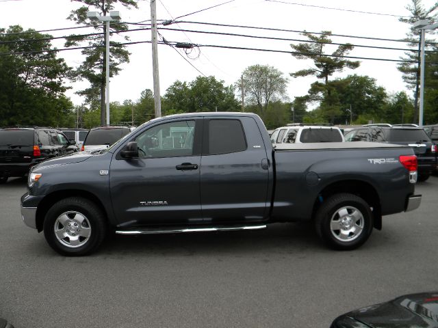 Toyota Tundra 2010 photo 13