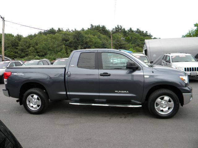 Toyota Tundra 2010 photo 14