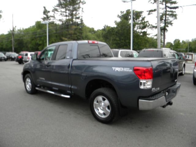 Toyota Tundra 2010 photo 16