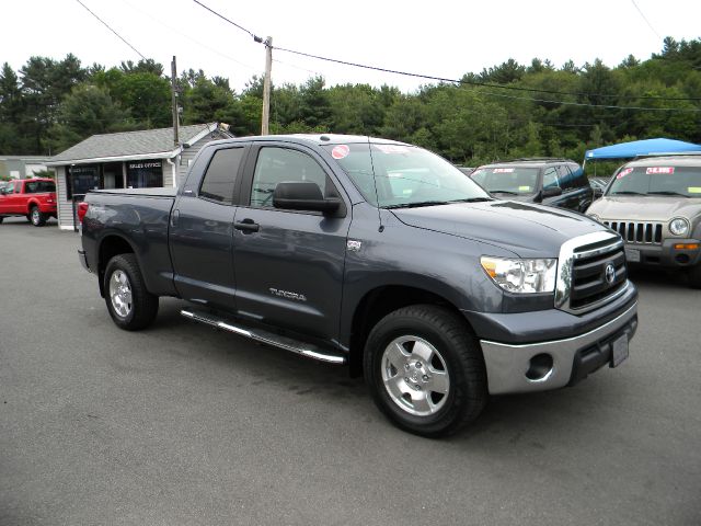 Toyota Tundra 2010 photo 17