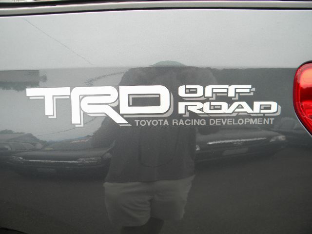 Toyota Tundra 2010 photo 20