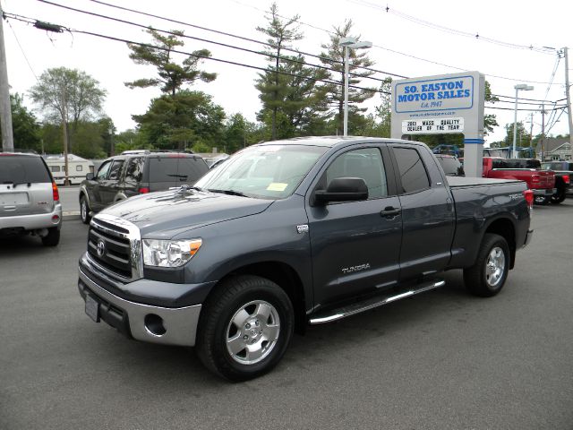 Toyota Tundra 2010 photo 4