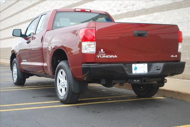 Toyota Tundra 2010 photo 3