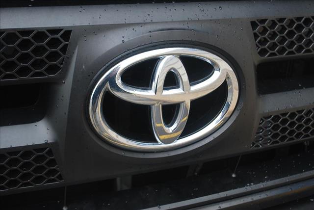 Toyota Tundra 2010 photo 33