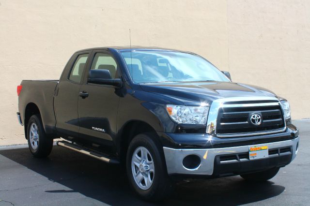 Toyota Tundra 2010 photo 14