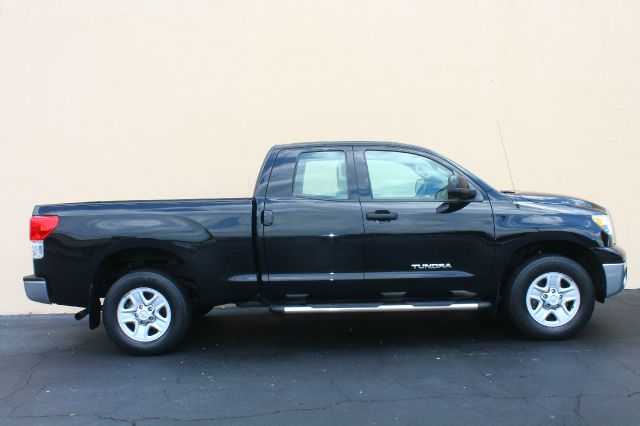 Toyota Tundra 2010 photo 19