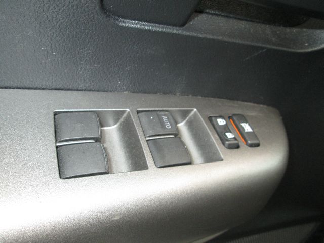 Toyota Tundra 2010 photo 28