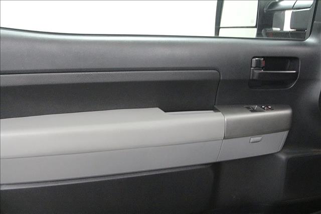 Toyota Tundra 2011 photo 6