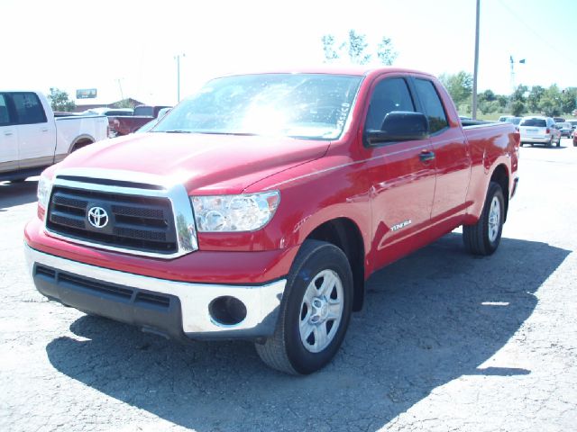 Toyota Tundra 2011 photo 1