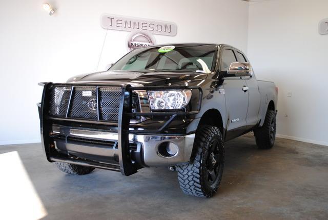 Toyota Tundra 2011 photo 1