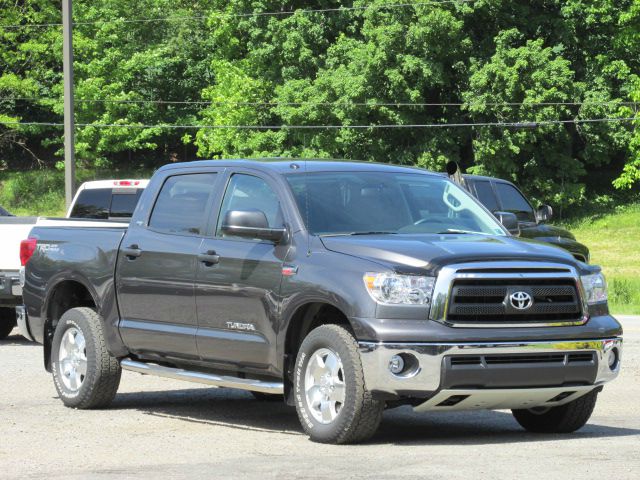 Toyota Tundra 2011 photo 3