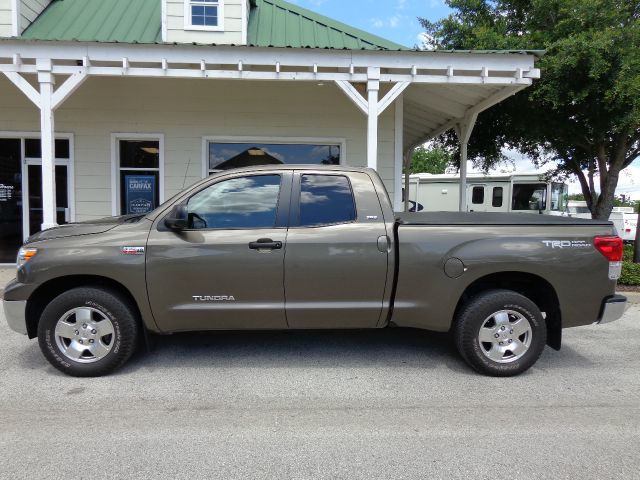 Toyota Tundra 2011 photo 18