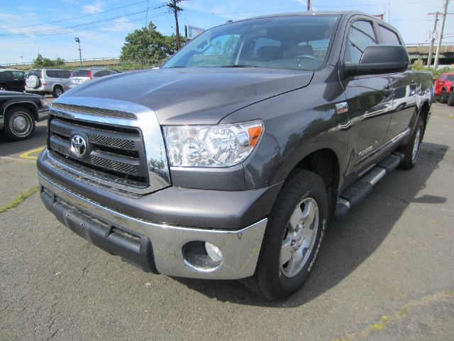 Toyota Tundra 2011 photo 4