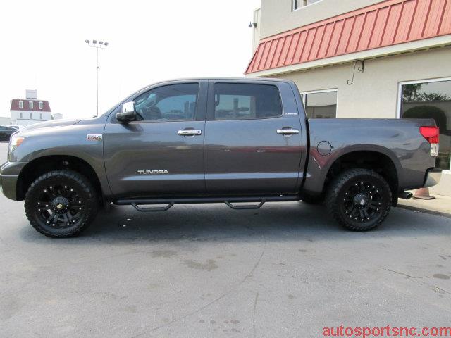 Toyota Tundra 2011 photo 11