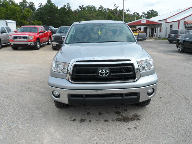 Toyota Tundra 2011 photo 1