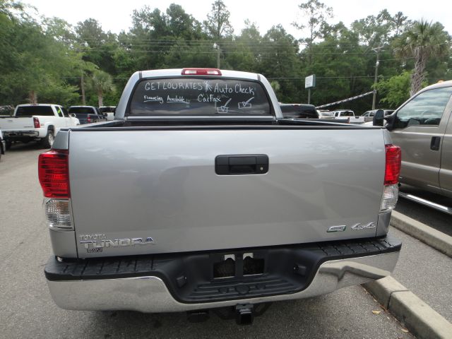 Toyota Tundra 2011 photo 16