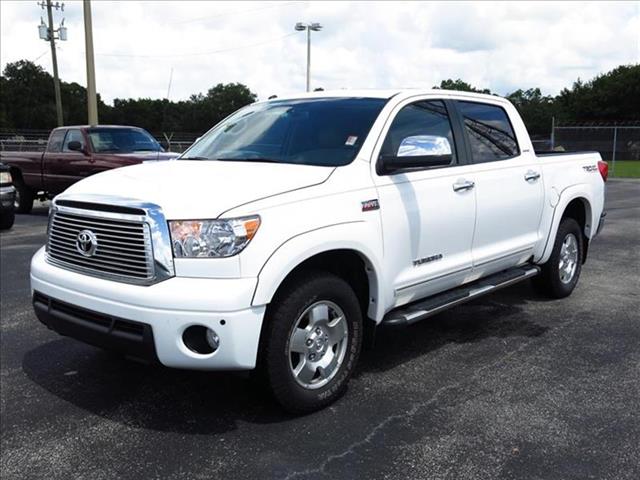 Toyota Tundra 2011 photo 3