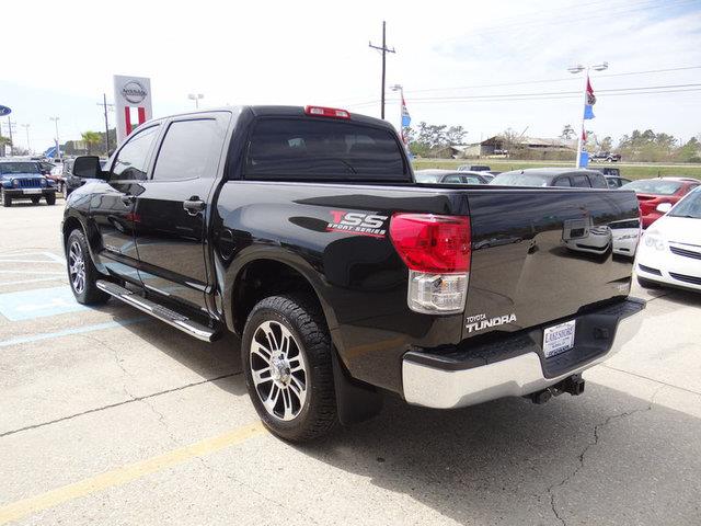 Toyota Tundra 2012 photo 21