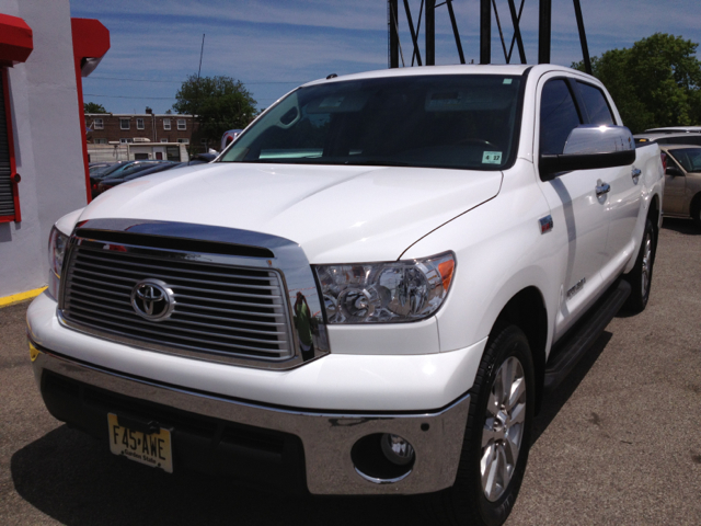 Toyota Tundra 2012 photo 3