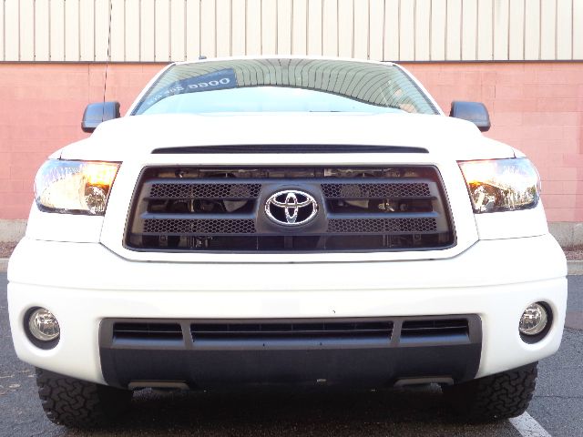 Toyota Tundra 2012 photo 4