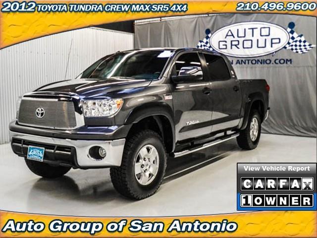 Toyota Tundra 2012 photo 2