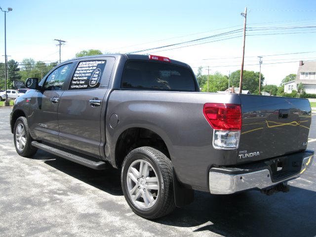 Toyota Tundra 2012 photo 2