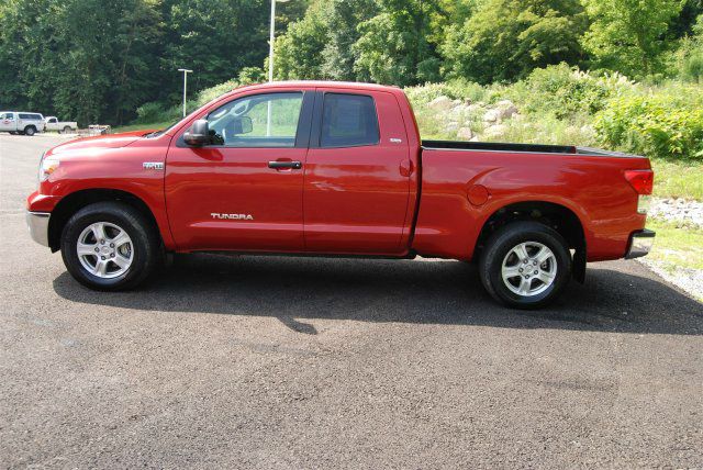 Toyota Tundra 2012 photo 4